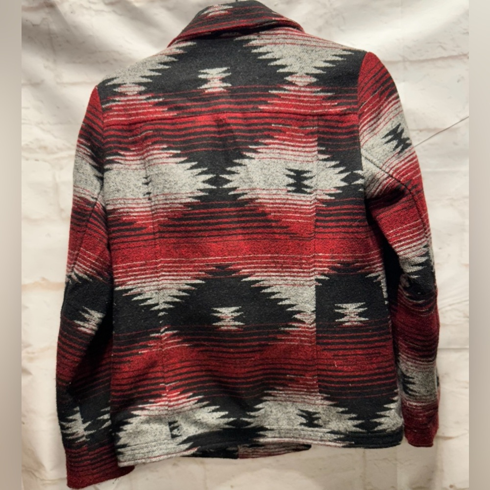 Forever 21 Aztec jacket size small - Picture 3 of 3